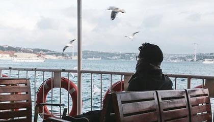 九游体育官方app-莱万状态火热，连续7场在德甲破门，莱万2020集锦