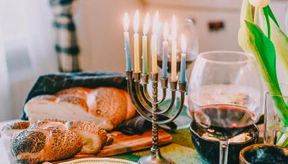 九游体育官方app-莱万状态火热，连续7场在德甲破门，莱万2020集锦